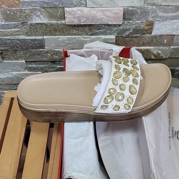 Donald J Pliner Fifi Women's Platform Sandal - Picture 10 of 13